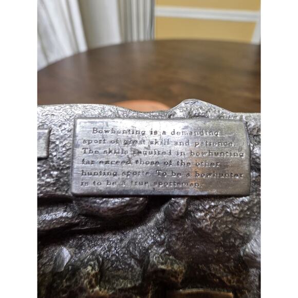 1983 Bergamot Brass Works BOWHUNTING Belt Buckle Enameled 3.25" x 2.5" With Belt - Picture 7 of 16